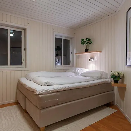 Cozy City Top-floor Apt Appartamento Tromsø